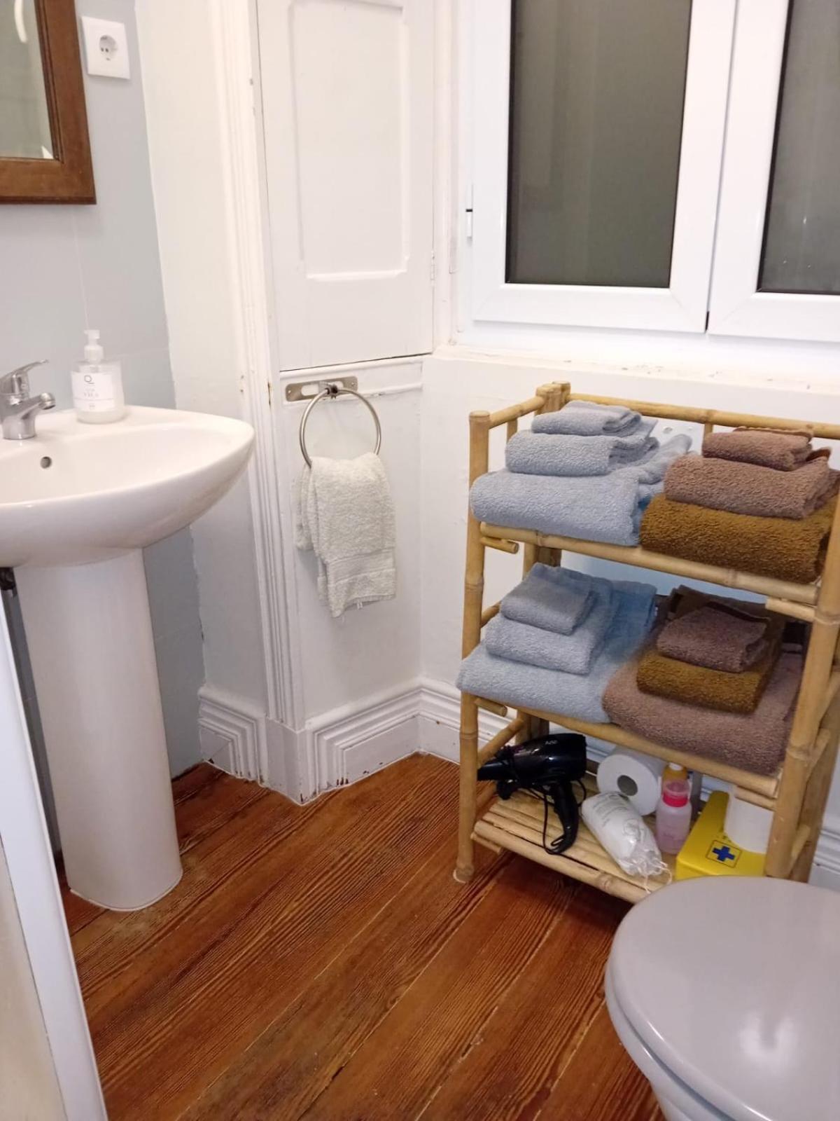 In53 Guest House 蓬塔德尔加达 外观 照片